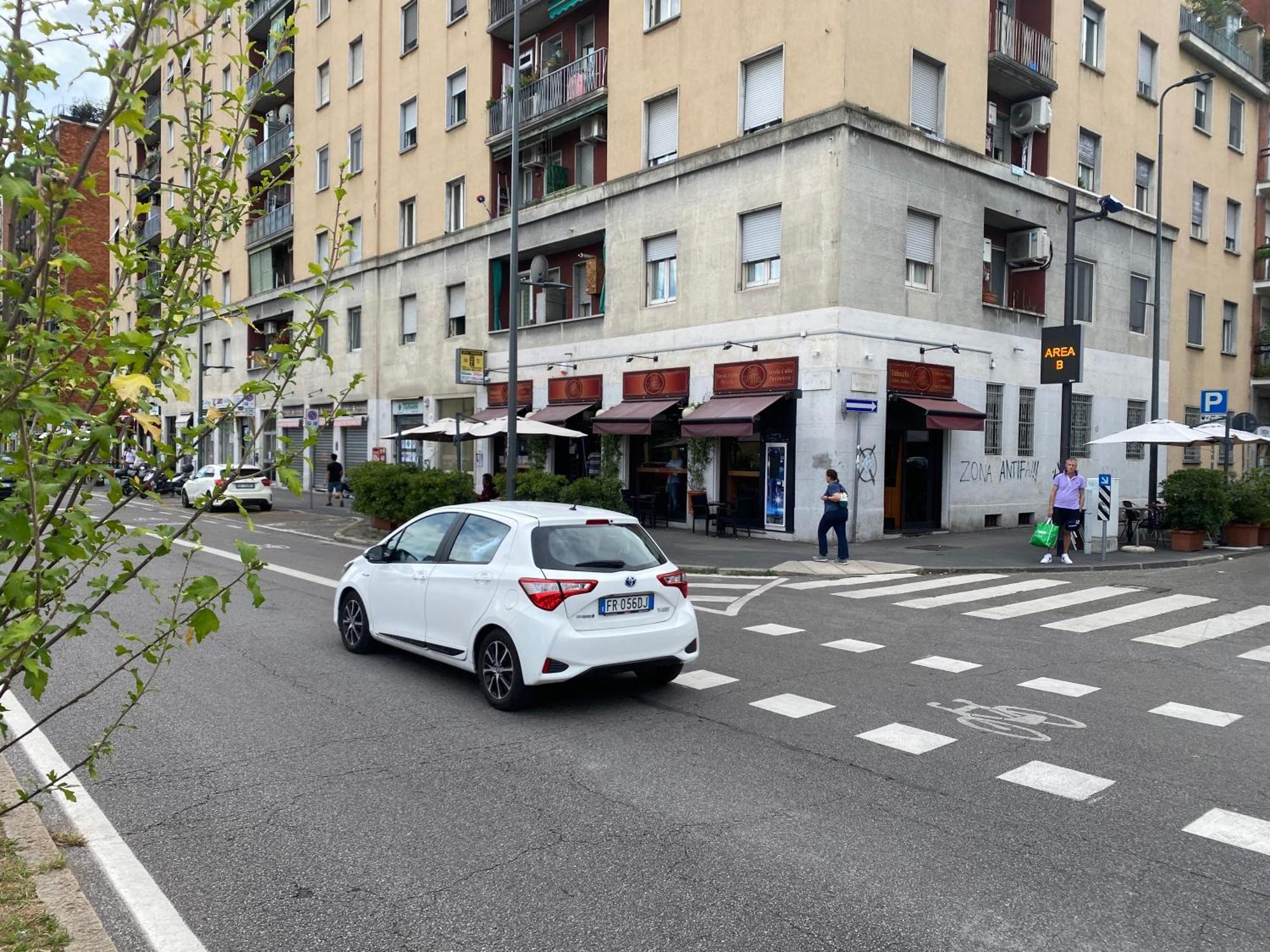 Bnb Milano Dipinta Di Blu Bagian luar foto